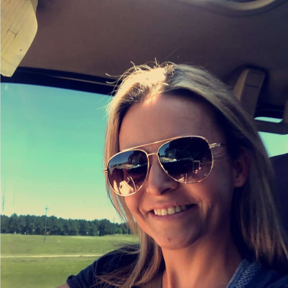 Meet your Posher, Theresa